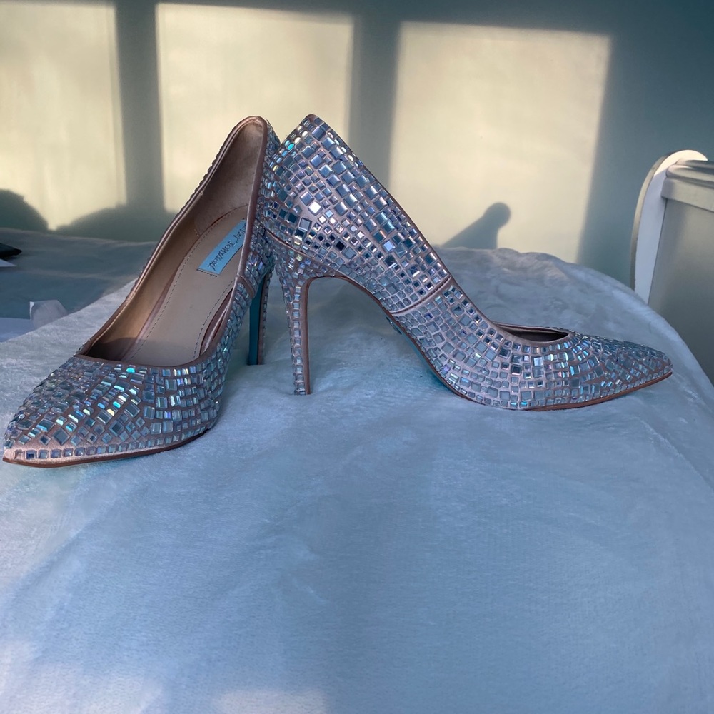 Betsy Johnson nude mirrored heels